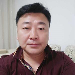 男人越是没本事的时候,越是会有这四种表现!